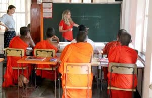 Sri Lanka - Teaching English to Buddhist Monks7
