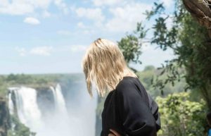 Zimbabwe - Lion Conservation in Victoria Falls5