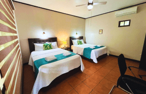 costa-rica–family-friendly-animal-rescue-and-conservation-1