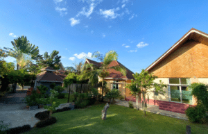 thiland-elephants-and-community-building-for-teenagers-acc24