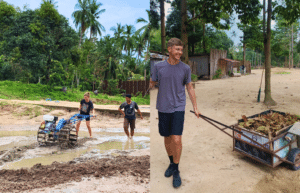 koh-samui-elephant-care-volunteering-13