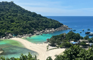 koh-samui-elephant-care-volunteering-25