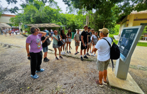 marine-conservation-diving-expedition-for-teenagers-12