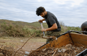 argentina-family-friendly-puma-wildlife-conservation-5