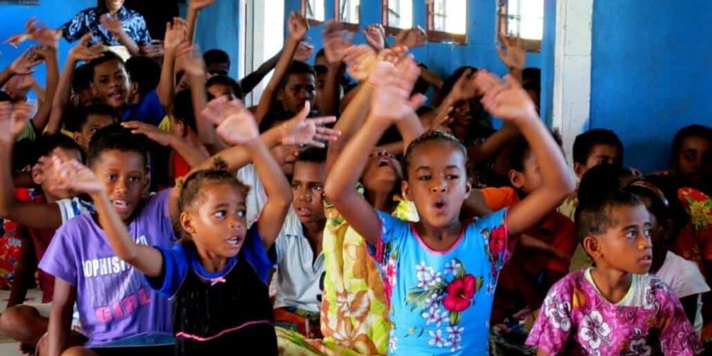 Fiji - Teaching Children of the Dawasamu Islands5