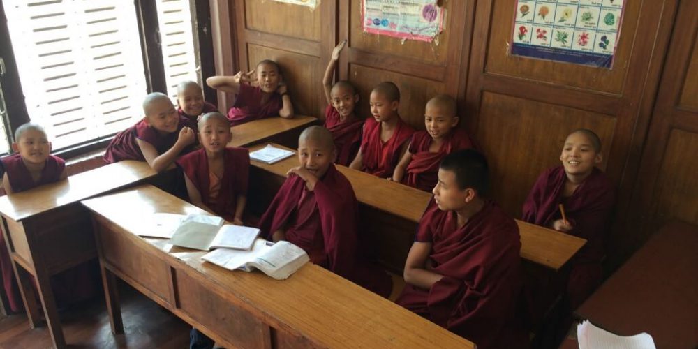 Nepal - Teaching in Buddhist Monasteries11