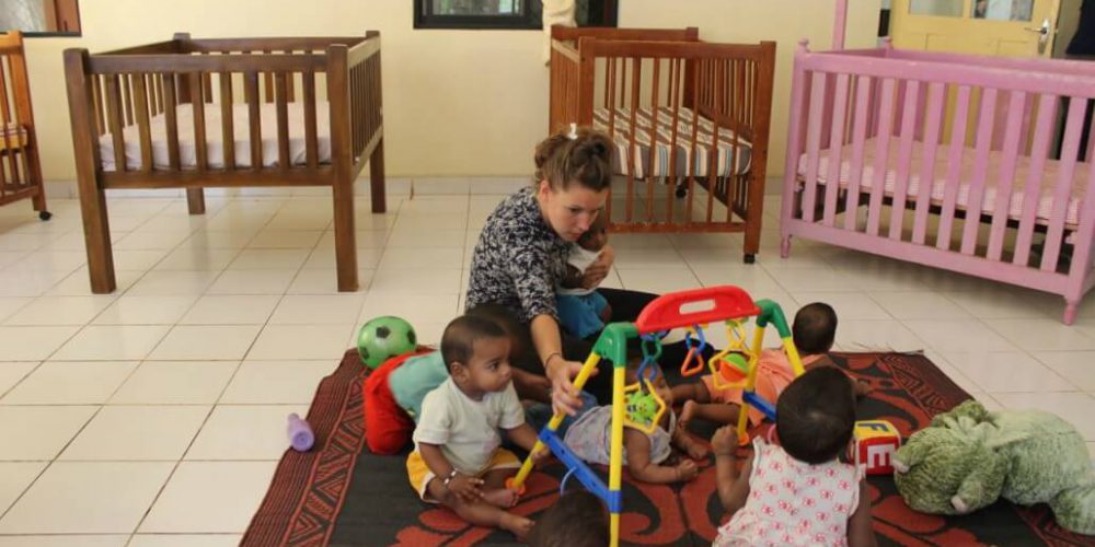 Sri Lanka - Child Care and Community Work10