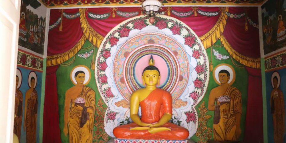 Sri Lanka - Teaching English to Buddhist Monks15