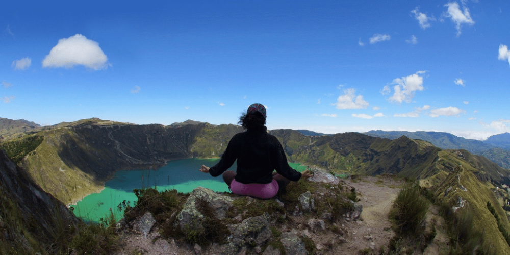 ecuador-amazon-wildlife-expedition-for-teenagers-volcanoes-quilotoa3