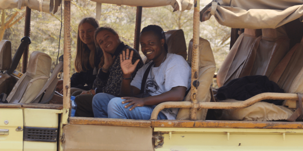 kenya-wildlife-conservation-giraffe-monitoring-9