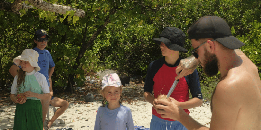maldives-family-friendly-sea-turtle-conservation-&-eco-tour-1