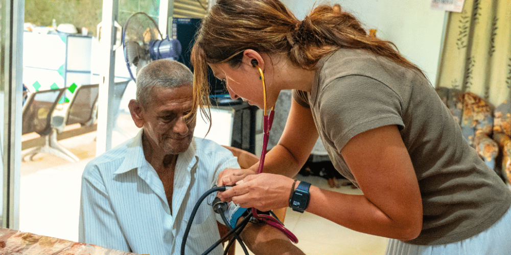 medical-internship-for-students-and-graduates-22