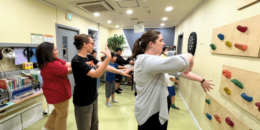 south-korea-seoul-culture-week-childcare-volunteering-17