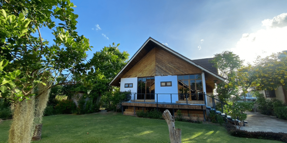 thiland-elephants-and-community-building-for-teenagers-acc29