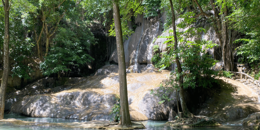 thiland-elephants-and-community-building-for-teenagers6