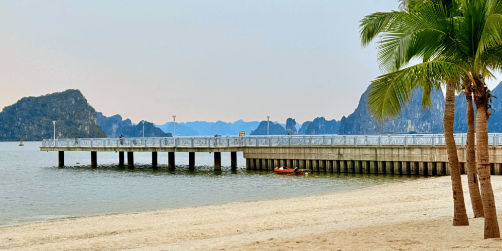 vietnam-ha-long-bay-kindergarten-volunteering-cultural-program-15