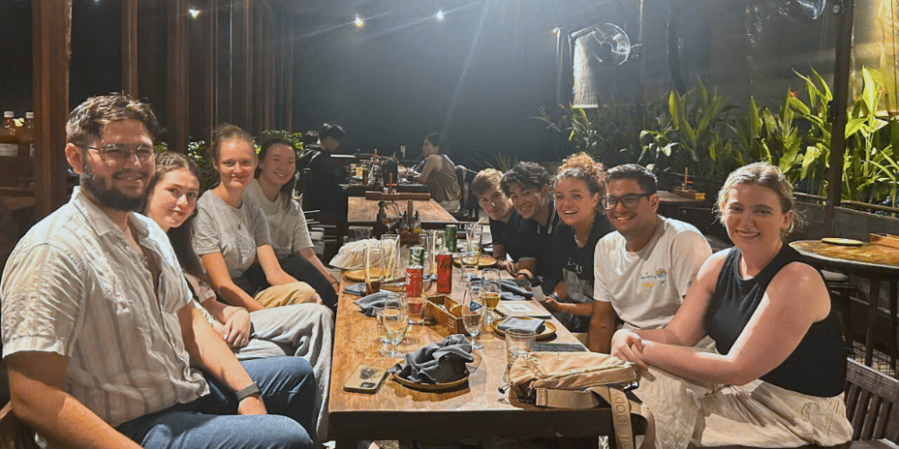 vietnam-ha-long-bay-kindergarten-volunteering-cultural-program-17